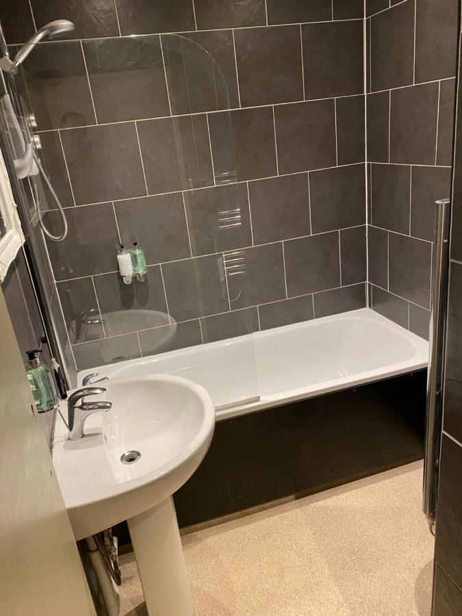 Lodge At Tap Haus Mansfield Woodhouse Екстериор снимка
